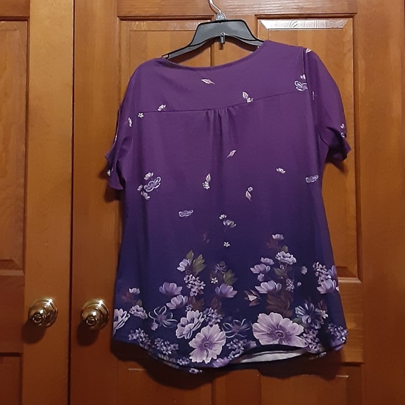 Purple Floral Pullover Top - Picture 2 of 2
